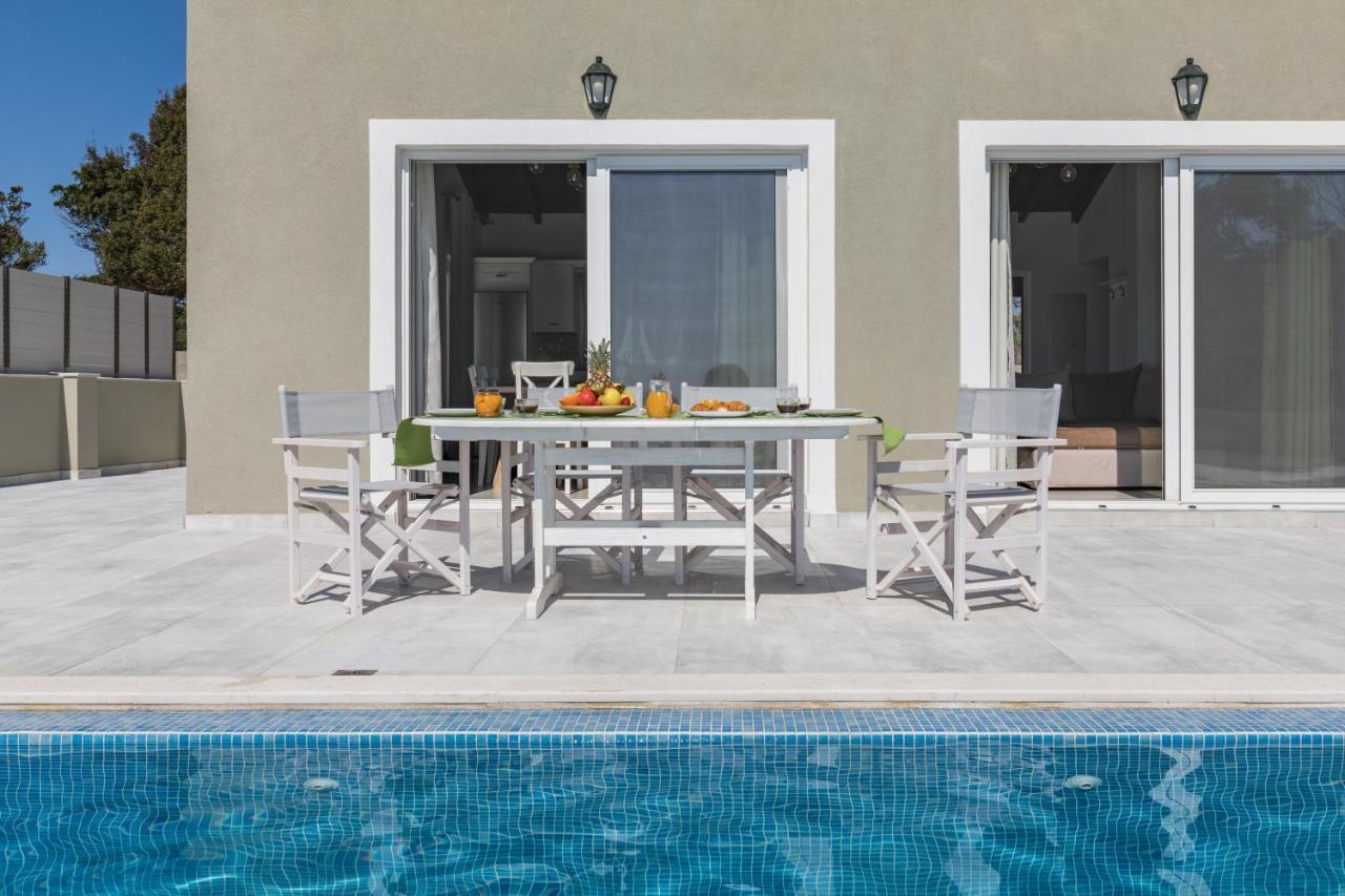 Villa Alonaki Bay Χαλικούνας Εξωτερικό φωτογραφία